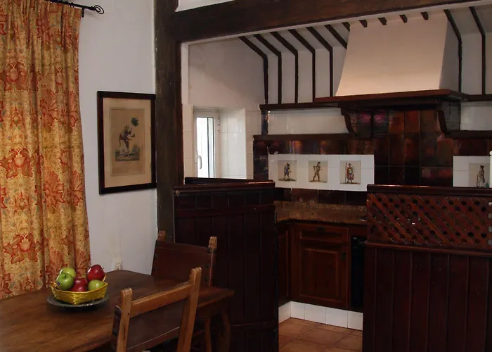 Cortijo Fontanilla קוניל דה לה פרונטרה